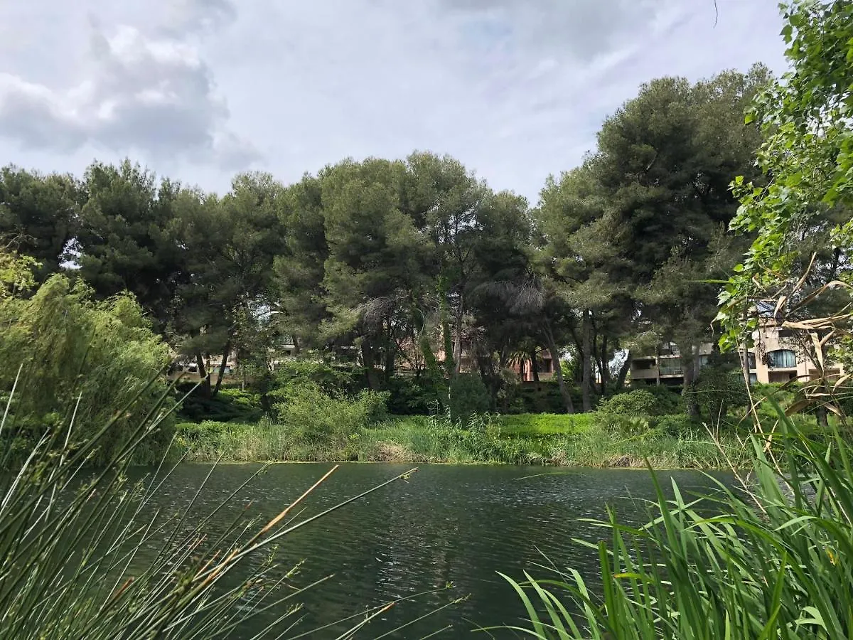 Le Verd'O - Piscine - Plage - Parking - Wifi - Mybestloc Six-Fours-les-Plages 0*,  Francia
